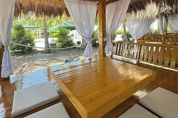 brevant pool club and resort