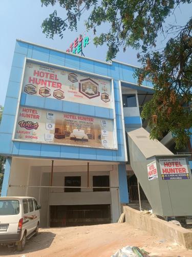 Hotel Hunter,,2 star