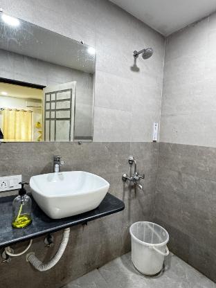 Hotel Stay Luxury- Banjara Hills ,,3 star