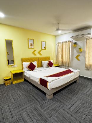 hotel stay luxury banjara hills