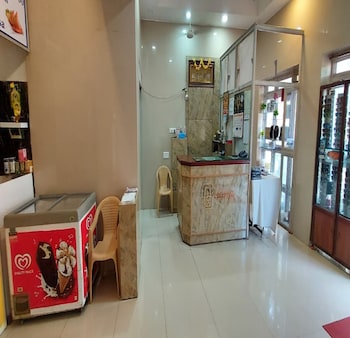 Ajantha Guest House,,2 star