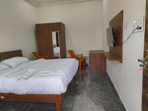 annamalaiyar mahal and residency