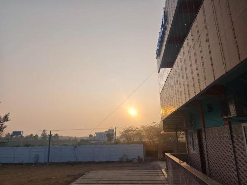 annamalaiyar mahal and residency