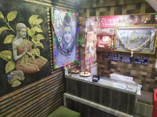 Mahakal Ashray Ujjain Madhya Pradesh,,5 star