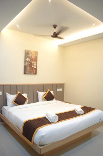 relax inn suites and rooms