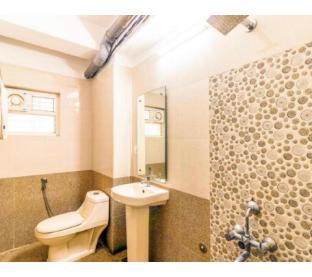 hotel aura residency
