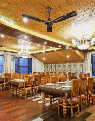 triangle retreat royal habib residency