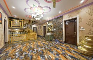 triangle retreat royal habib residency