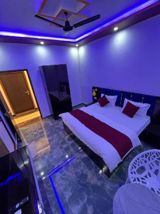 sky hotel