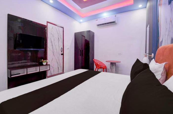 sky hotel