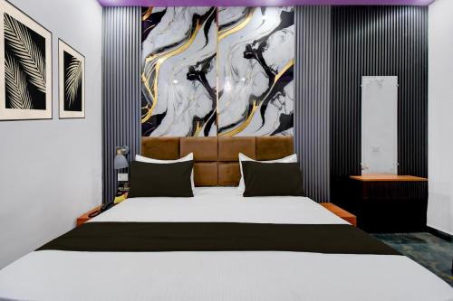 sky hotel