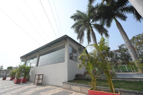 mm resort and hotels bhilai