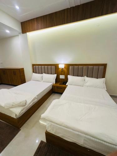 hotel rishikesh paradise peace calm comfort