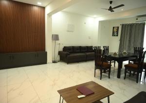 urban nest luxury suites