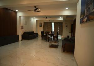 urban nest luxury suites
