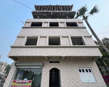 Jalangi Empire,,2 star