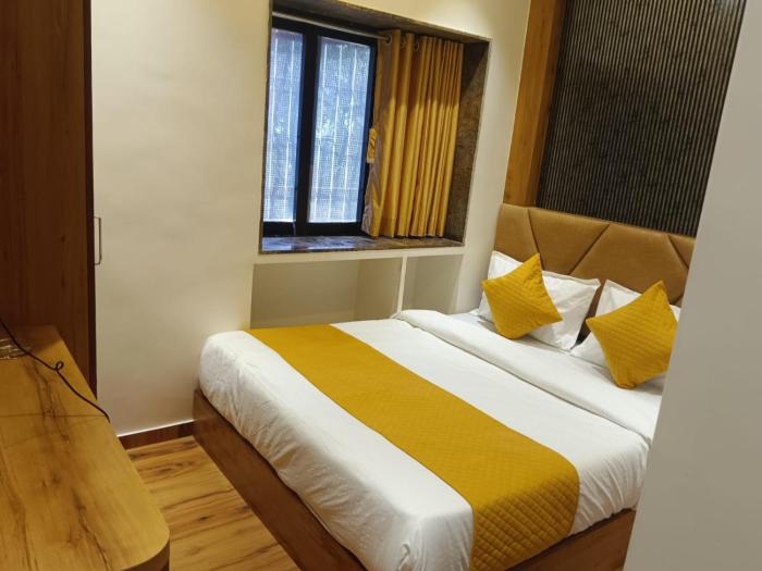 hotel grand palace inn