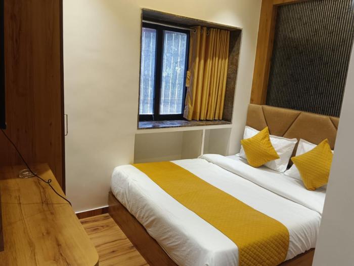 hotel grand palace inn