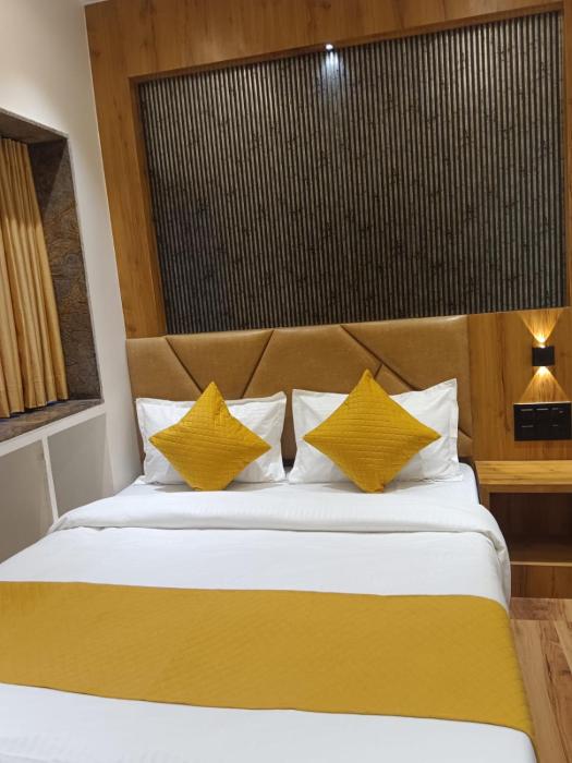 hotel grand palace inn