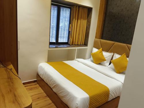 hotel grand palace inn