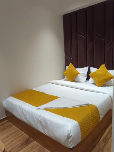 hotel grand palace inn
