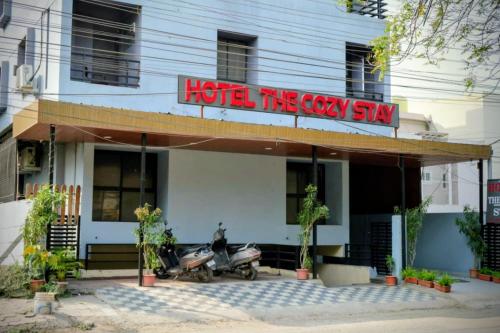 hotel the cozy stay