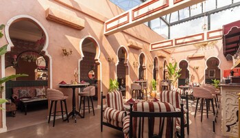 zo selections jaipur by zostel