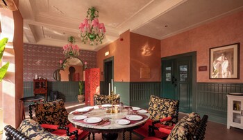 zo selections jaipur by zostel