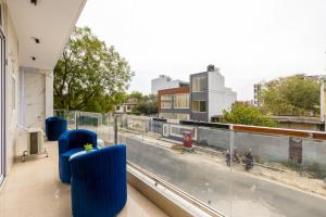 yashobhoomi suites near yashobhoomi convention centre