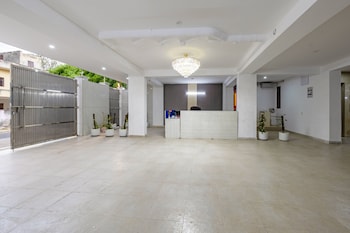 yashobhoomi suites near yashobhoomi convention centre