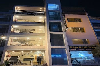 js pearl residency