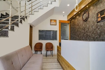 js pearl residency