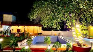 devora resort