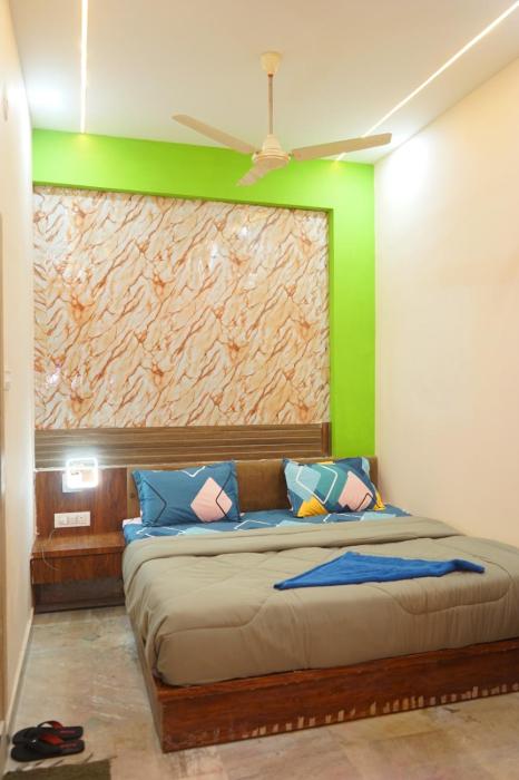hotel konaaz inn