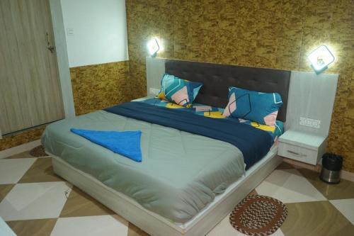 hotel konaaz inn