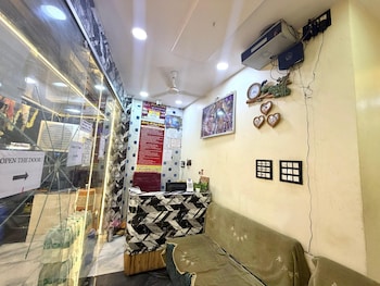 Hotel Shree Prem Palace,,2 star