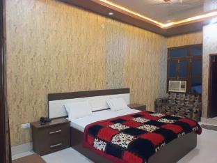 hotel tr inn mainpuri