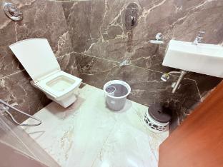 shivsagar residency zaveri bazaar