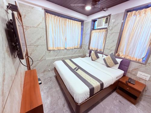 shivsagar residency zaveri bazaar