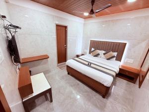 shivsagar residency zaveri bazaar