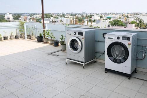 sri apartment 2bhk service apartment pondicherry