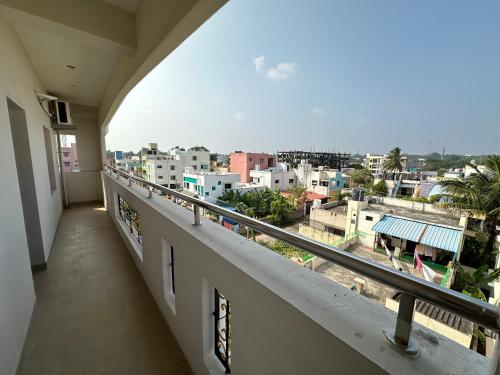 sri apartment 2bhk service apartment pondicherry