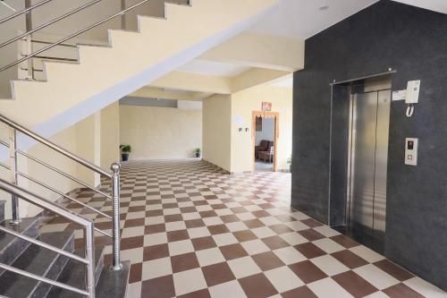 sri apartment 2bhk service apartment pondicherry