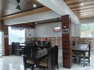 premji hotel and restaurant