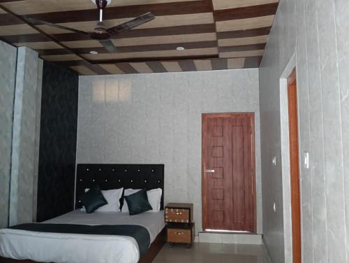 premji hotel and restaurant