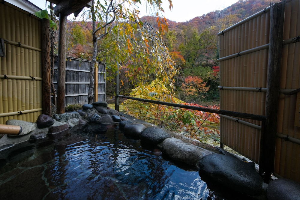nikko