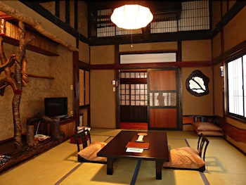 nikko