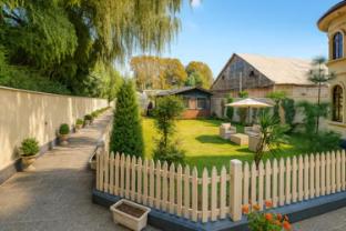 de elaaf the luxury stay srinagar jammu and kashmir