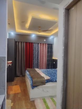 Drive Inn Luxury Studio's,,5 star
