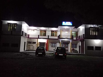 Hotel Shivkripa & Restaurant,,2 star